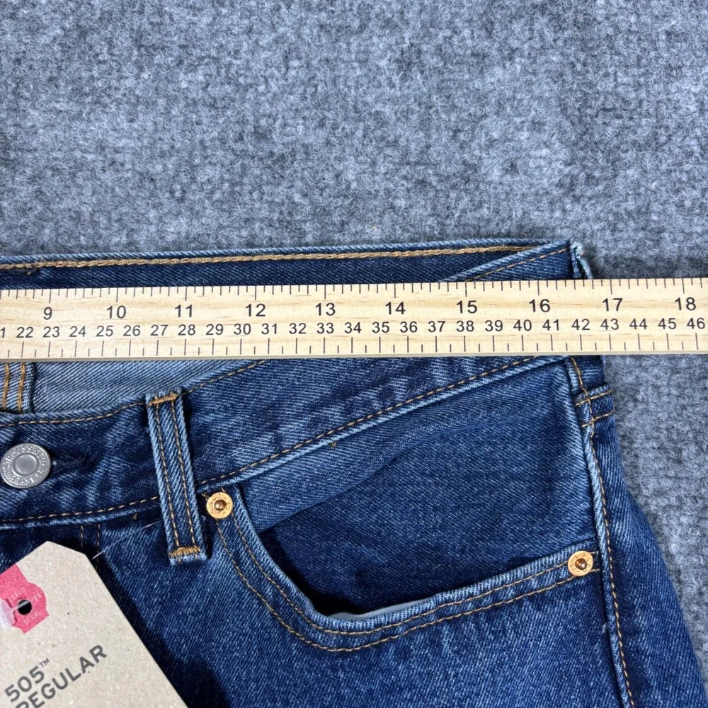 Levis levis 505